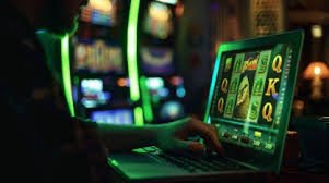 771pub gaming platform hero banner showing live casino and sports sections